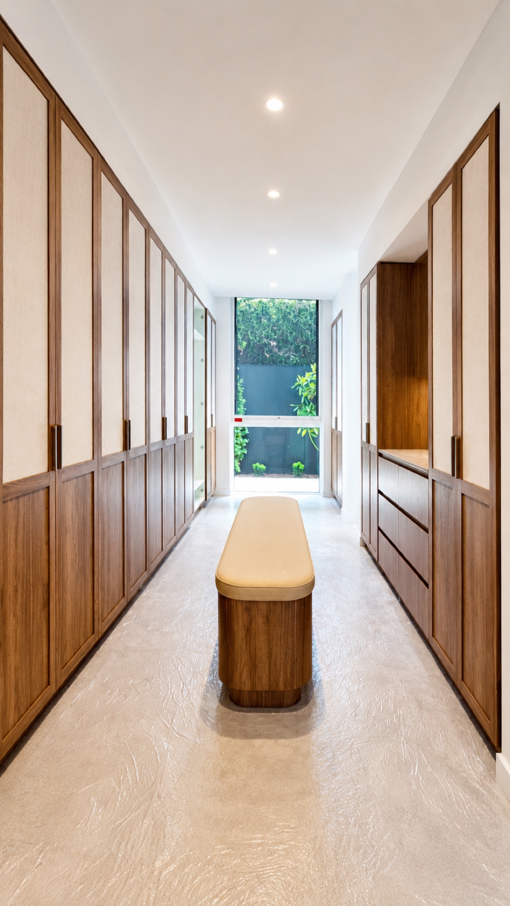 Custom walk-in wardrobe project 4